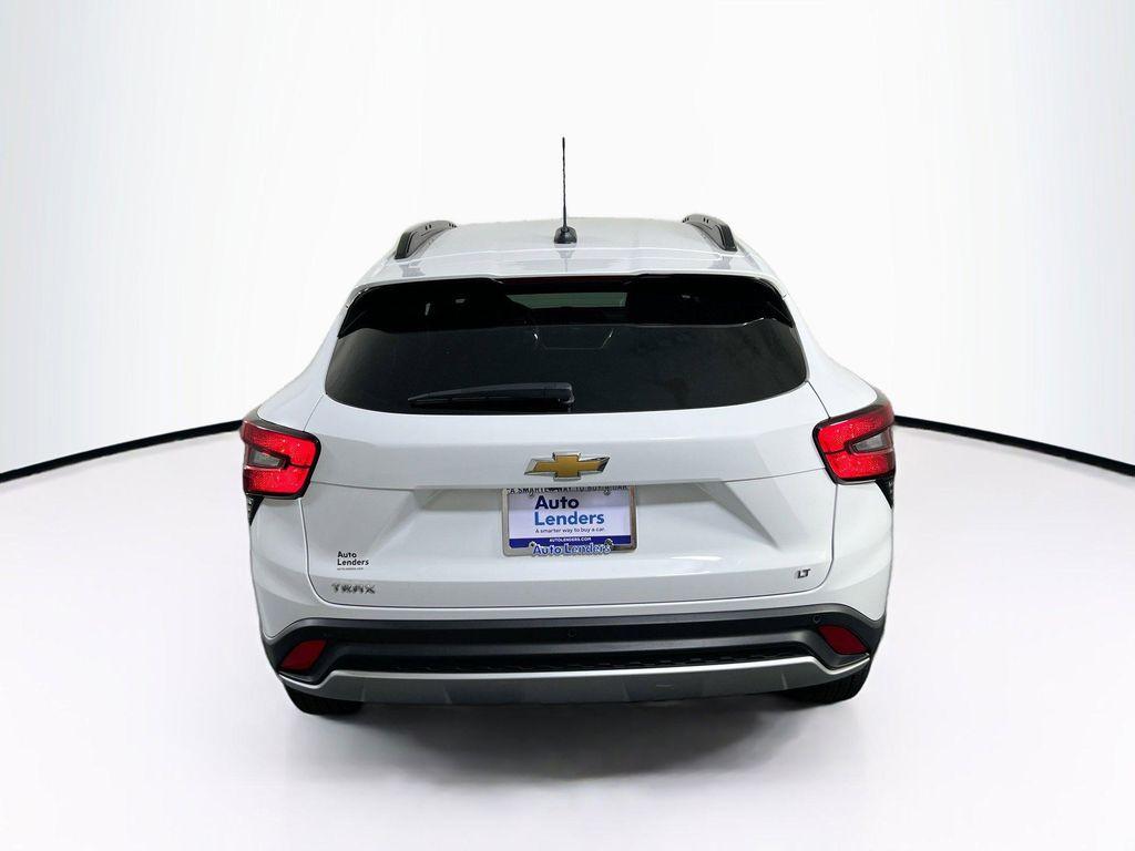used 2025 Chevrolet Trax car, priced at $25,595