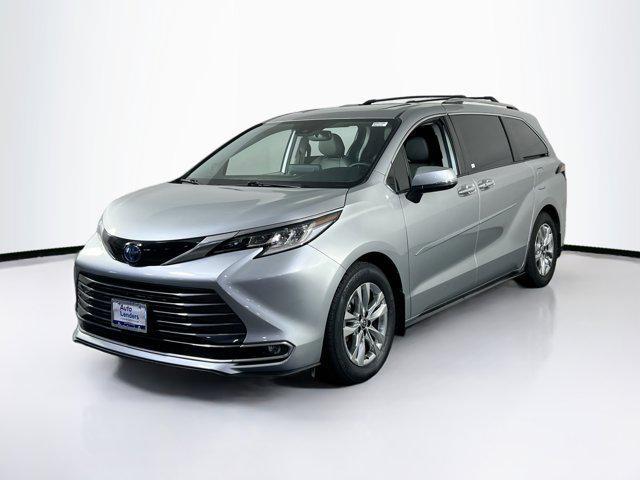 used 2022 Toyota Sienna car, priced at $46,822