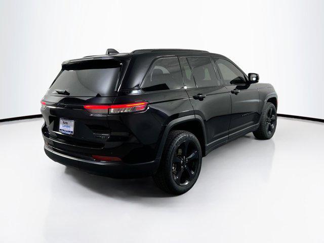 used 2023 Jeep Grand Cherokee car, priced at $31,617