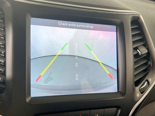 used 2022 Jeep Cherokee car, priced at $21,371