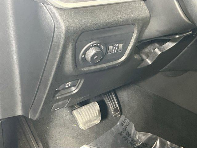 used 2022 Jeep Grand Cherokee car, priced at $26,881