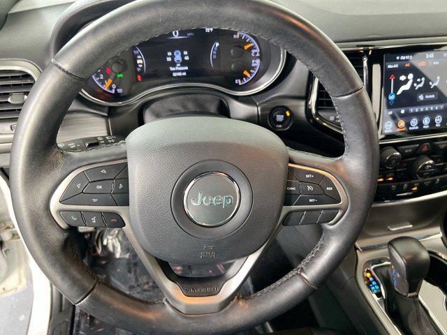 used 2022 Jeep Grand Cherokee car, priced at $27,830