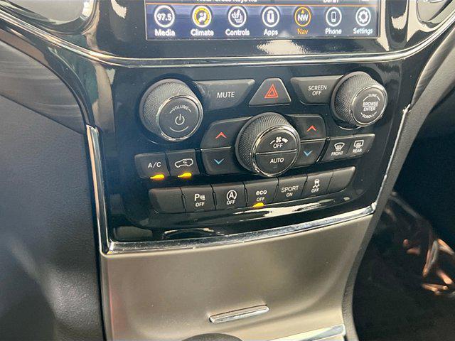 used 2022 Jeep Grand Cherokee car, priced at $27,830