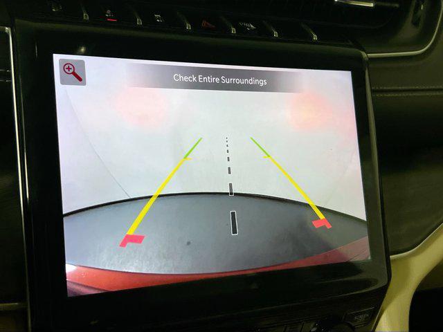 used 2022 Jeep Grand Cherokee car, priced at $31,138