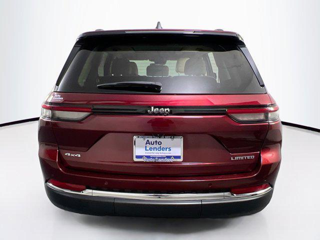 used 2022 Jeep Grand Cherokee car, priced at $31,138