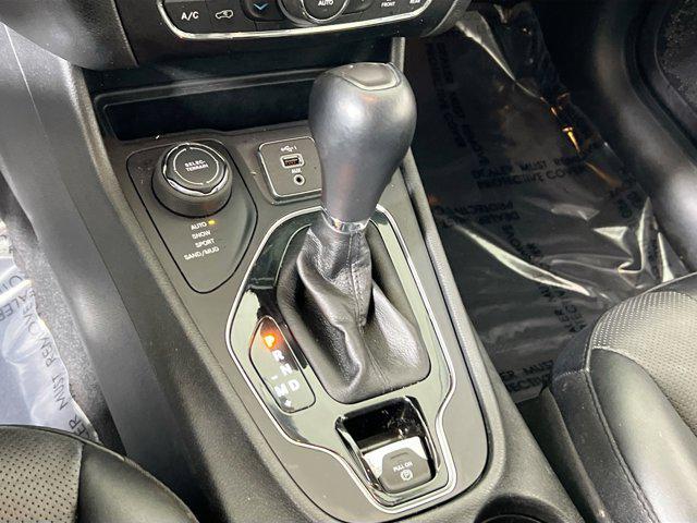 used 2022 Jeep Cherokee car, priced at $22,592