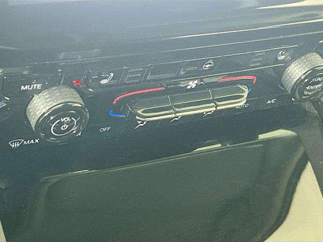 used 2023 Jeep Grand Cherokee car, priced at $35,167