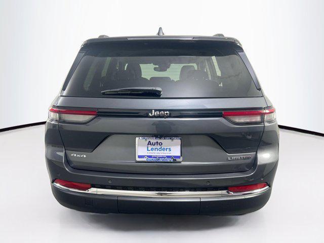 used 2023 Jeep Grand Cherokee car, priced at $35,167