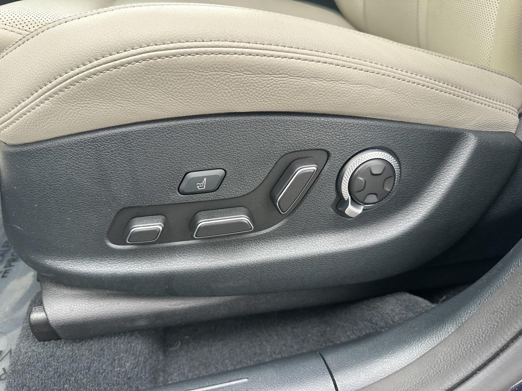 used 2025 Genesis Electrified GV70 car, priced at $49,999