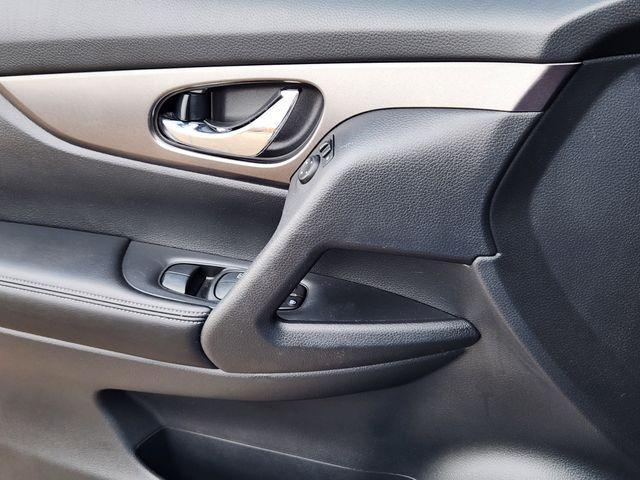 used 2015 Nissan Rogue car, priced at $8,389