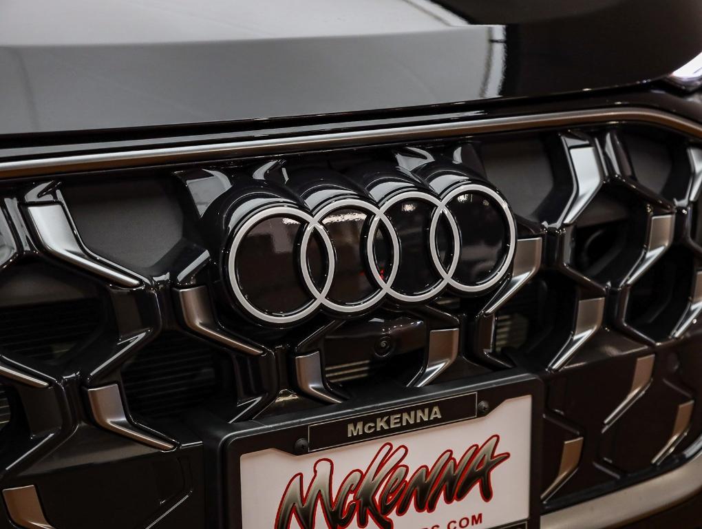 new 2025 Audi Q5 car, priced at $63,340