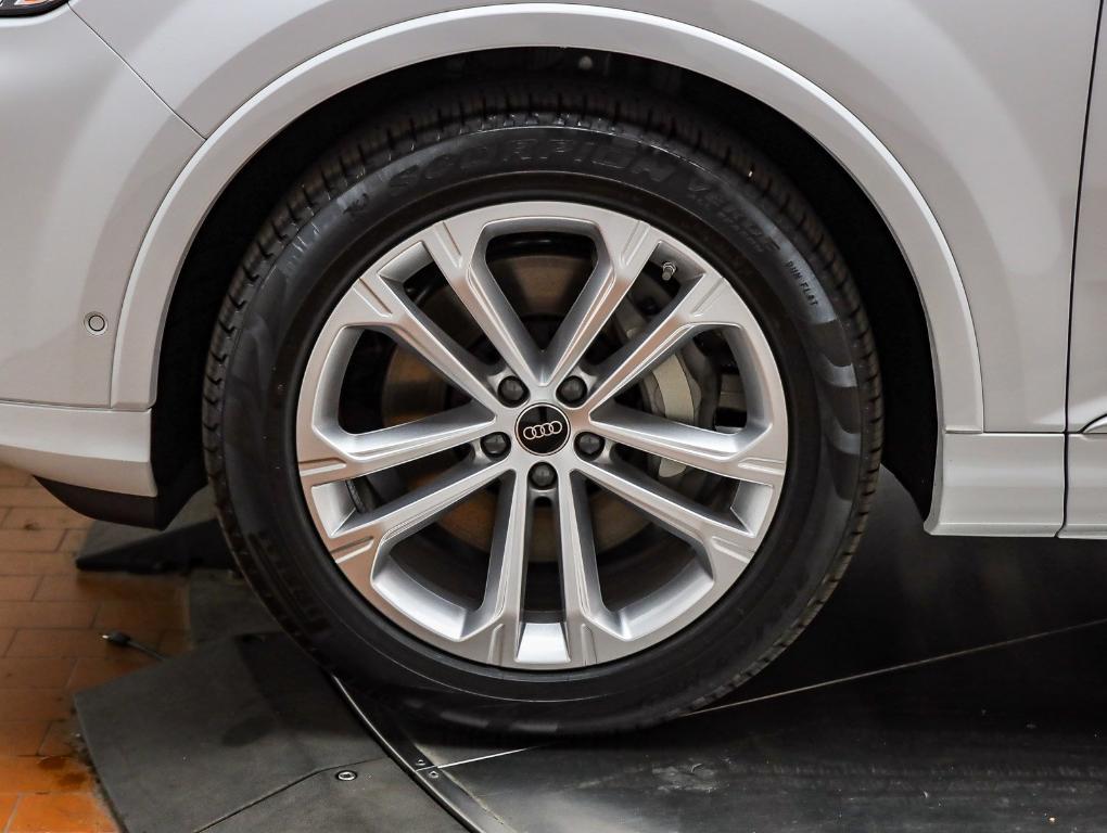 new 2026 Audi Q7 car