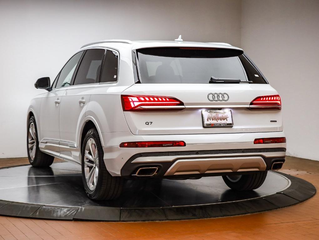 new 2026 Audi Q7 car