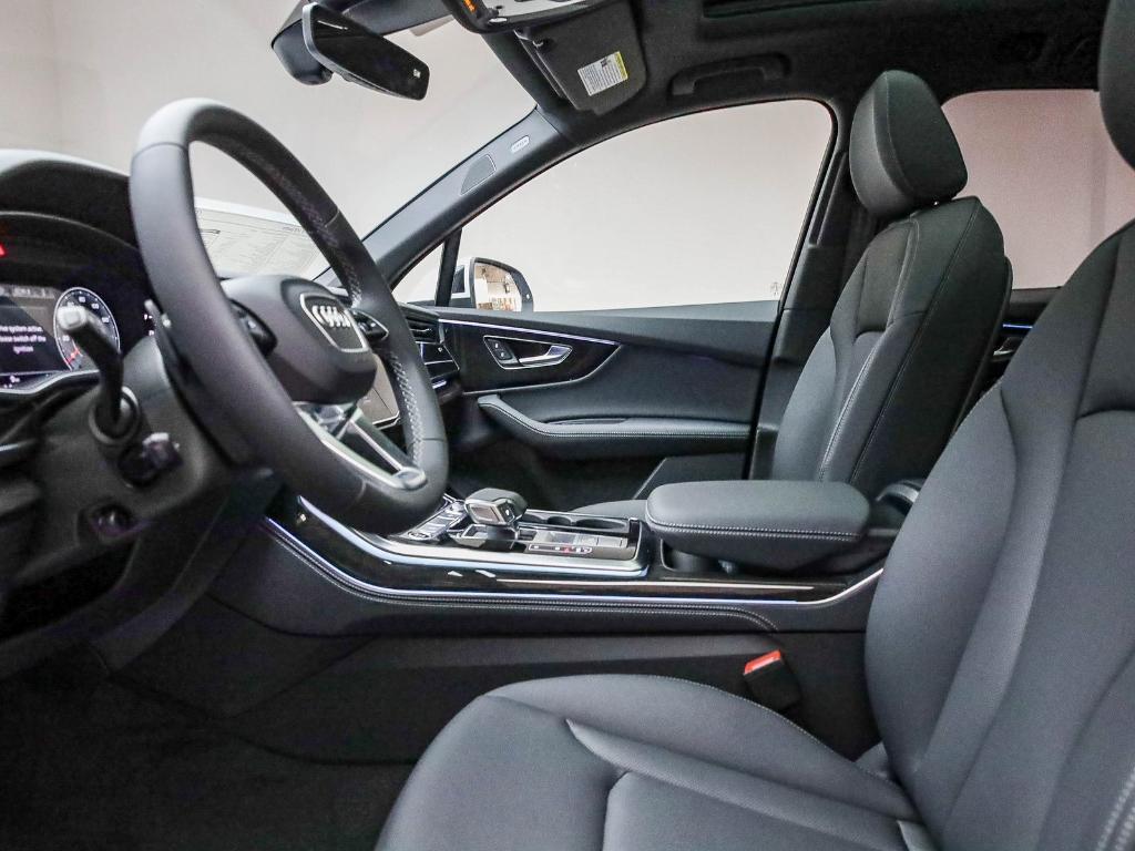 new 2026 Audi Q7 car