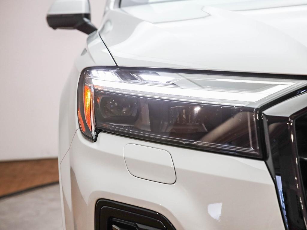 new 2026 Audi Q7 car