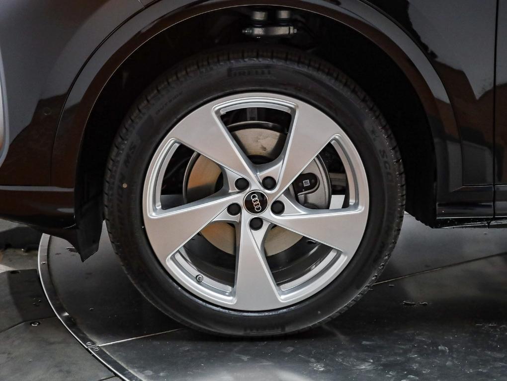 new 2025 Audi Q5 car, priced at $63,340