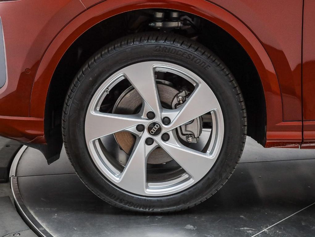 new 2025 Audi Q5 car, priced at $61,240