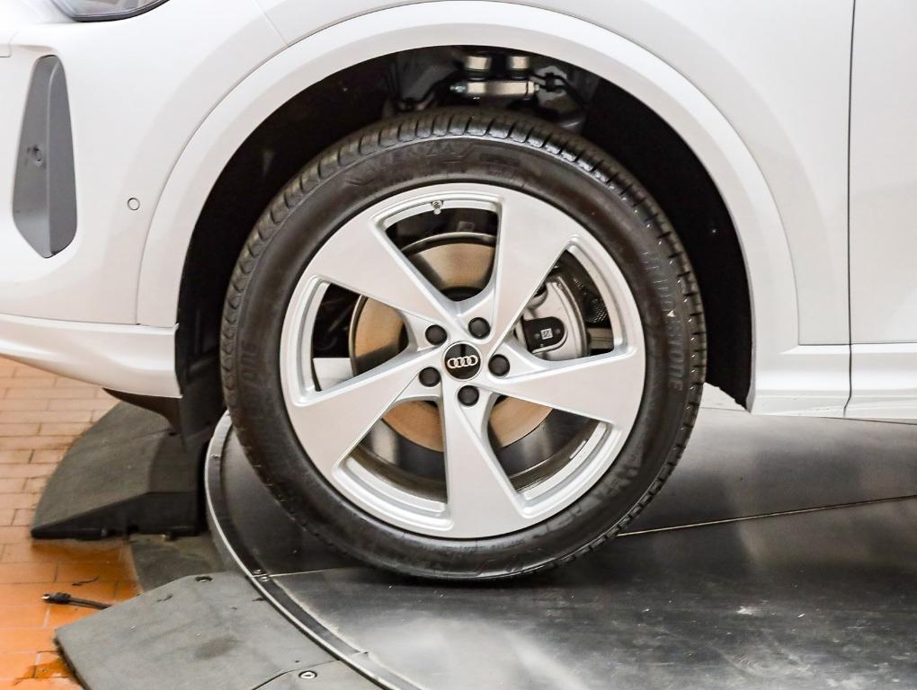 new 2025 Audi Q5 car, priced at $61,150