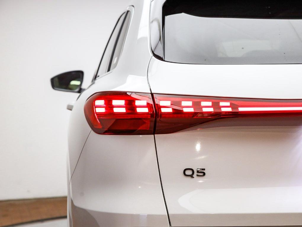 new 2025 Audi Q5 car, priced at $57,200