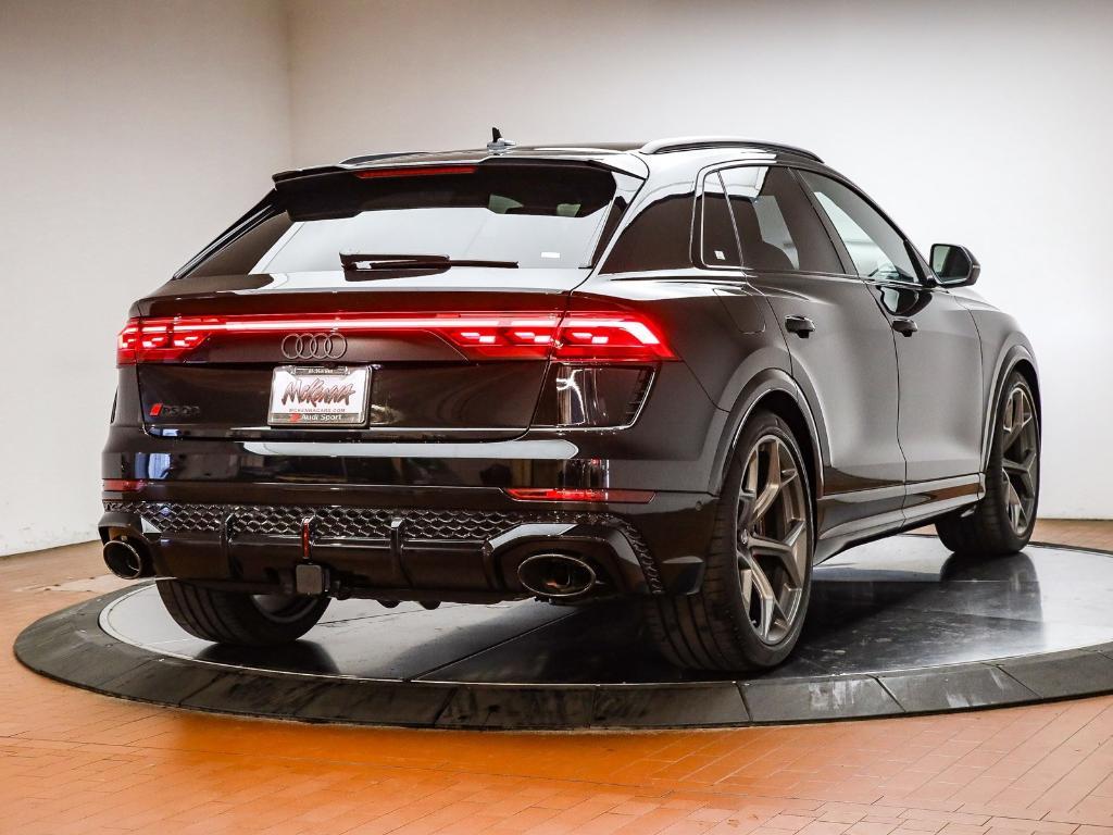 new 2026 Audi RS Q8 car
