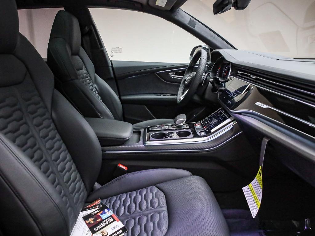 new 2026 Audi RS Q8 car