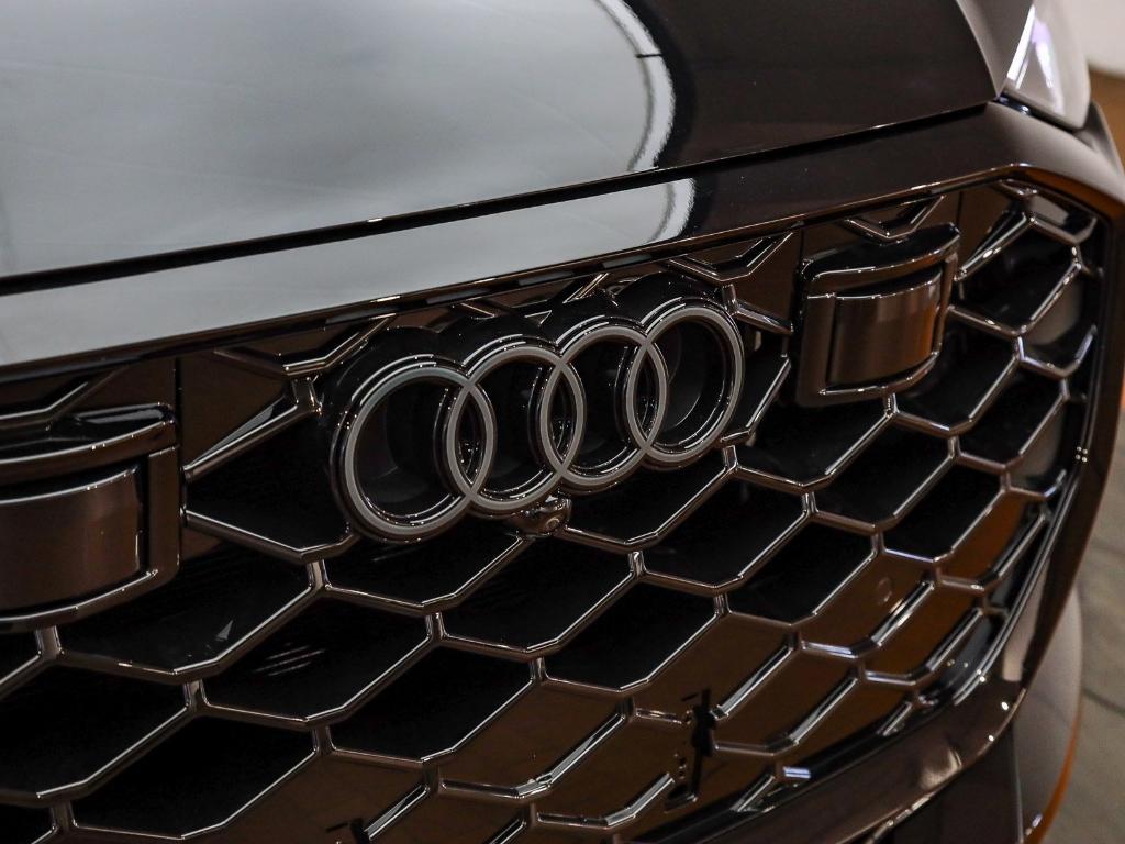 new 2026 Audi RS Q8 car