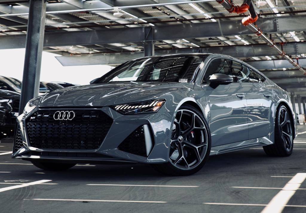 new 2026 Audi RS 7 car