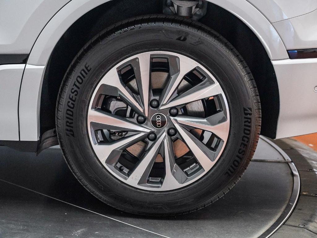 new 2025 Audi Q6 e-tron car, priced at $67,000