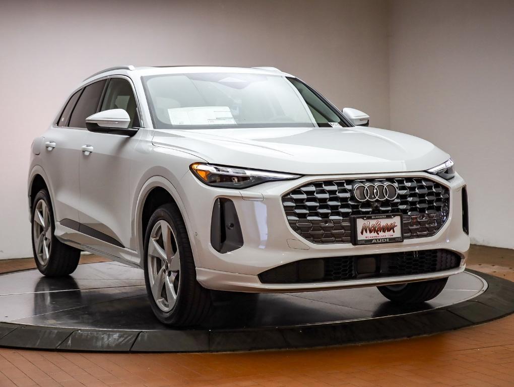 new 2025 Audi Q5 car, priced at $61,240