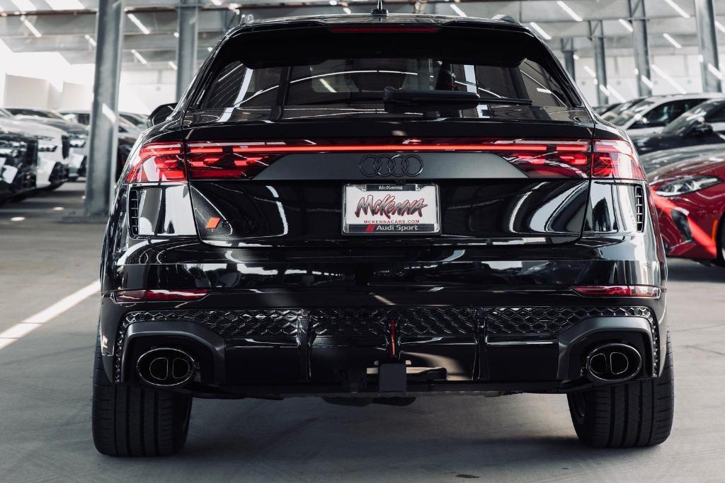 new 2025 Audi RS Q8 car, priced at $151,340