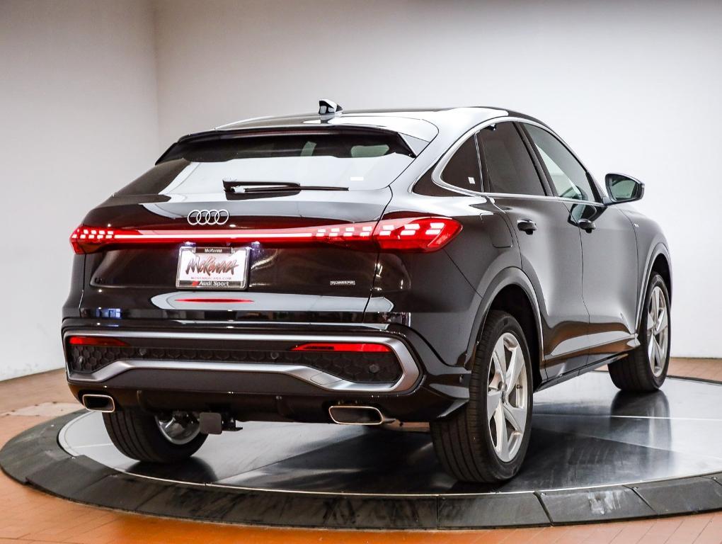 new 2025 Audi Q5 car, priced at $63,990