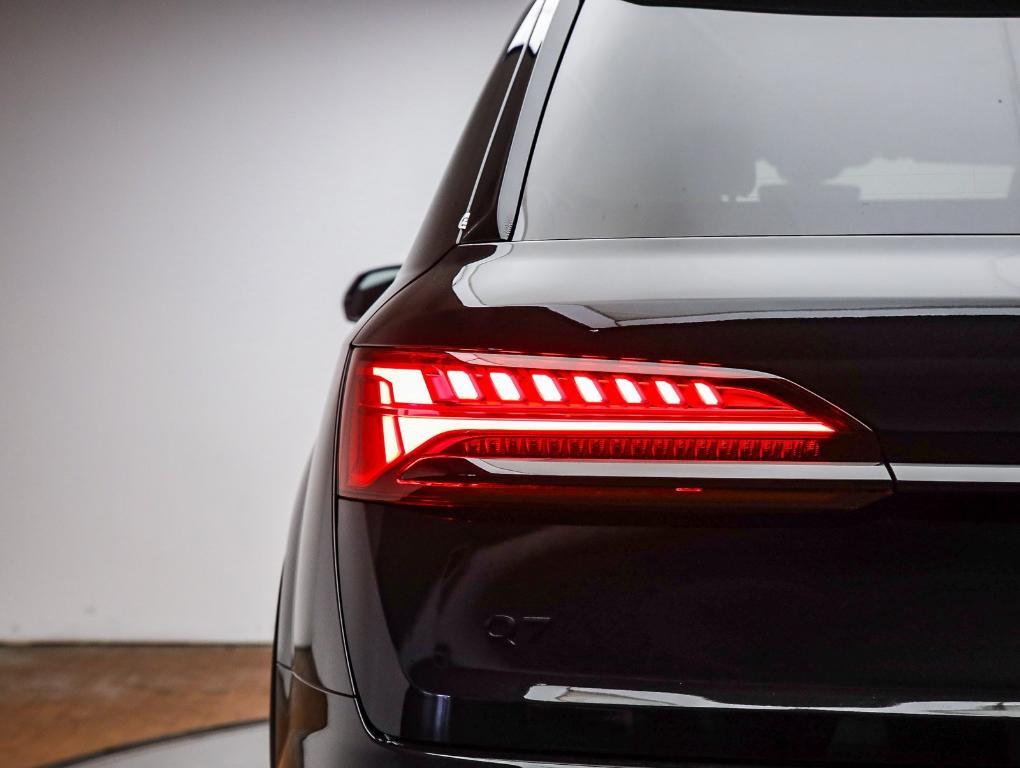 new 2026 Audi Q7 car