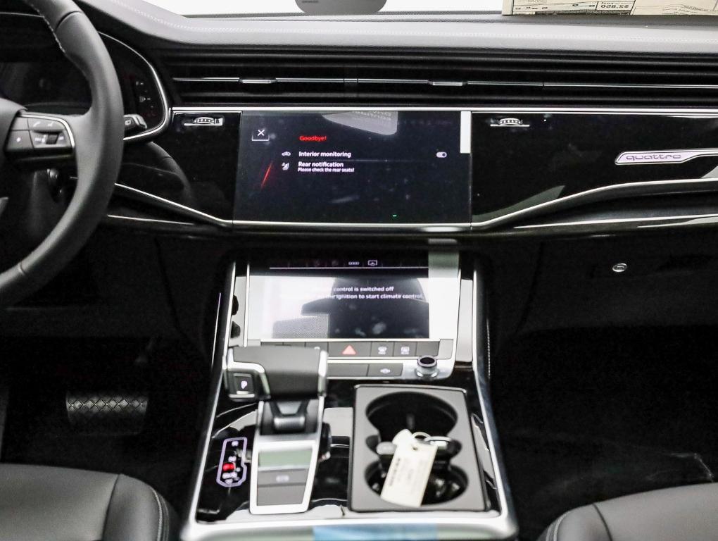 new 2026 Audi Q7 car