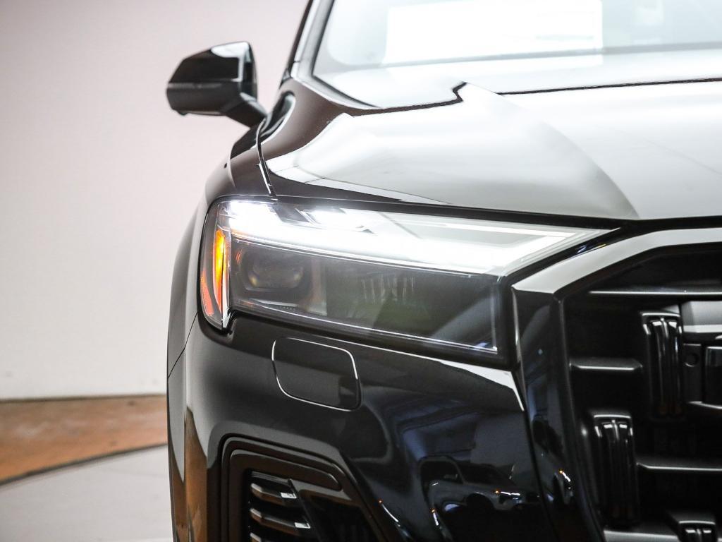 new 2026 Audi Q7 car