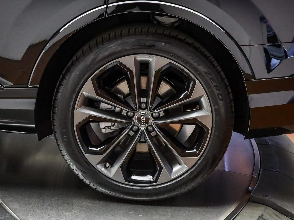 new 2026 Audi Q7 car