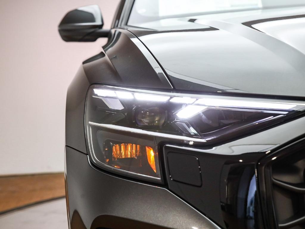 new 2026 Audi Q8 car