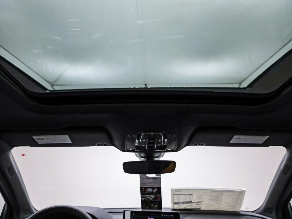 new 2025 Audi Q5 car, priced at $68,300