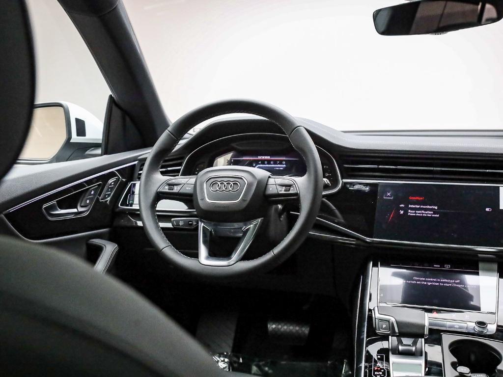 new 2026 Audi Q8 car