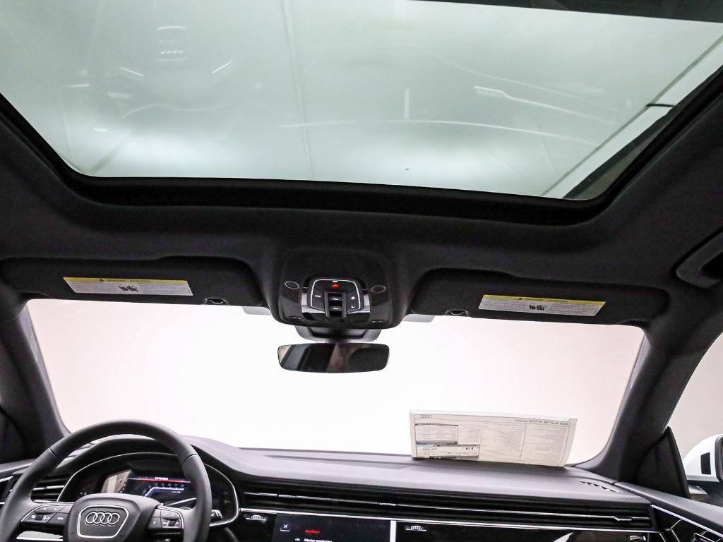 new 2026 Audi Q8 car