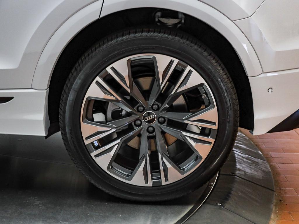 new 2026 Audi Q8 car