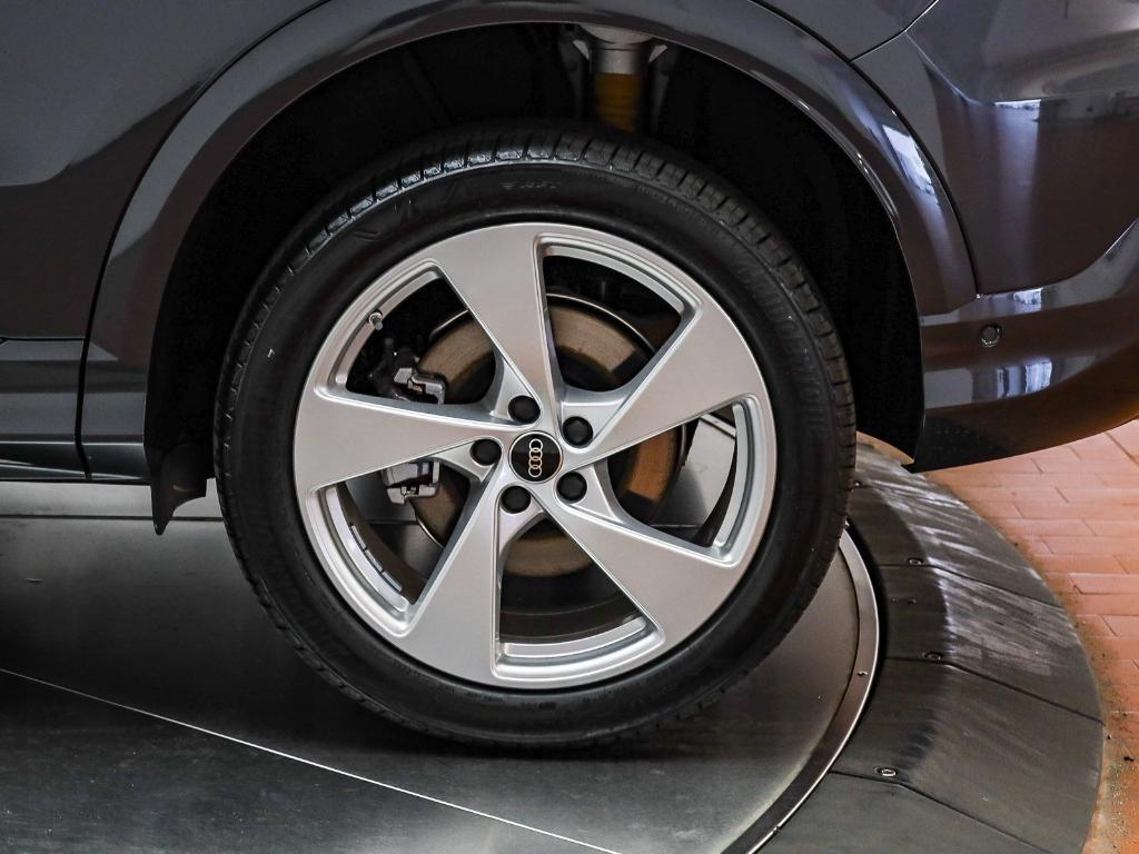 new 2025 Audi Q5 car, priced at $61,150