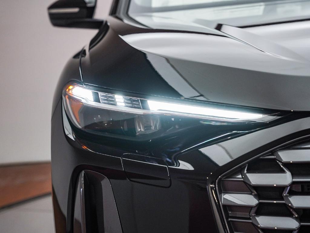 new 2025 Audi Q5 car, priced at $61,150