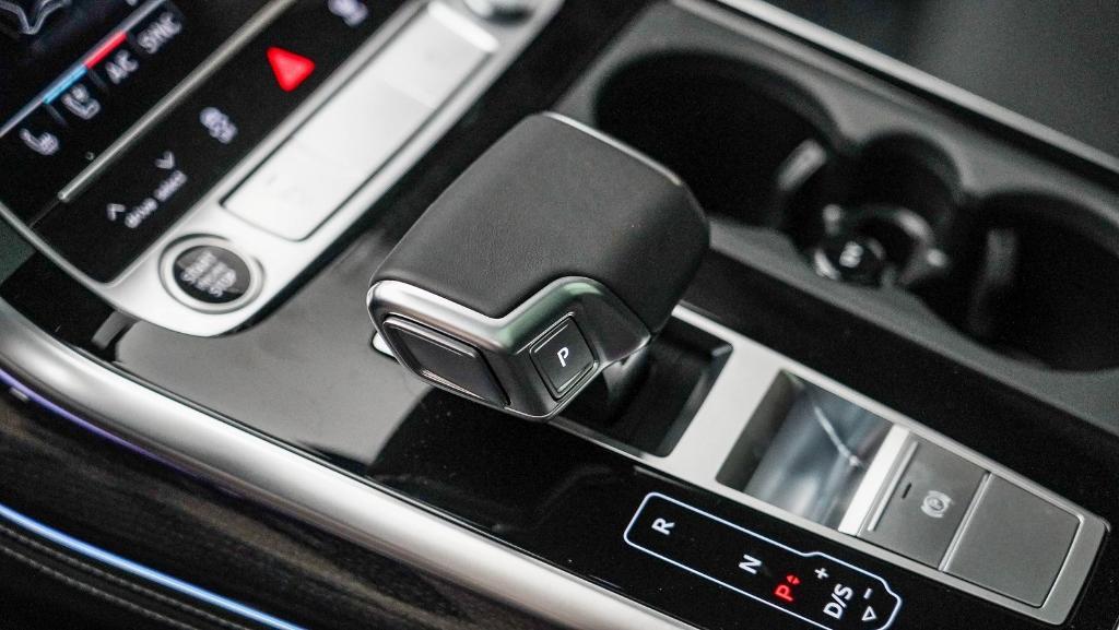 new 2026 Audi Q7 car