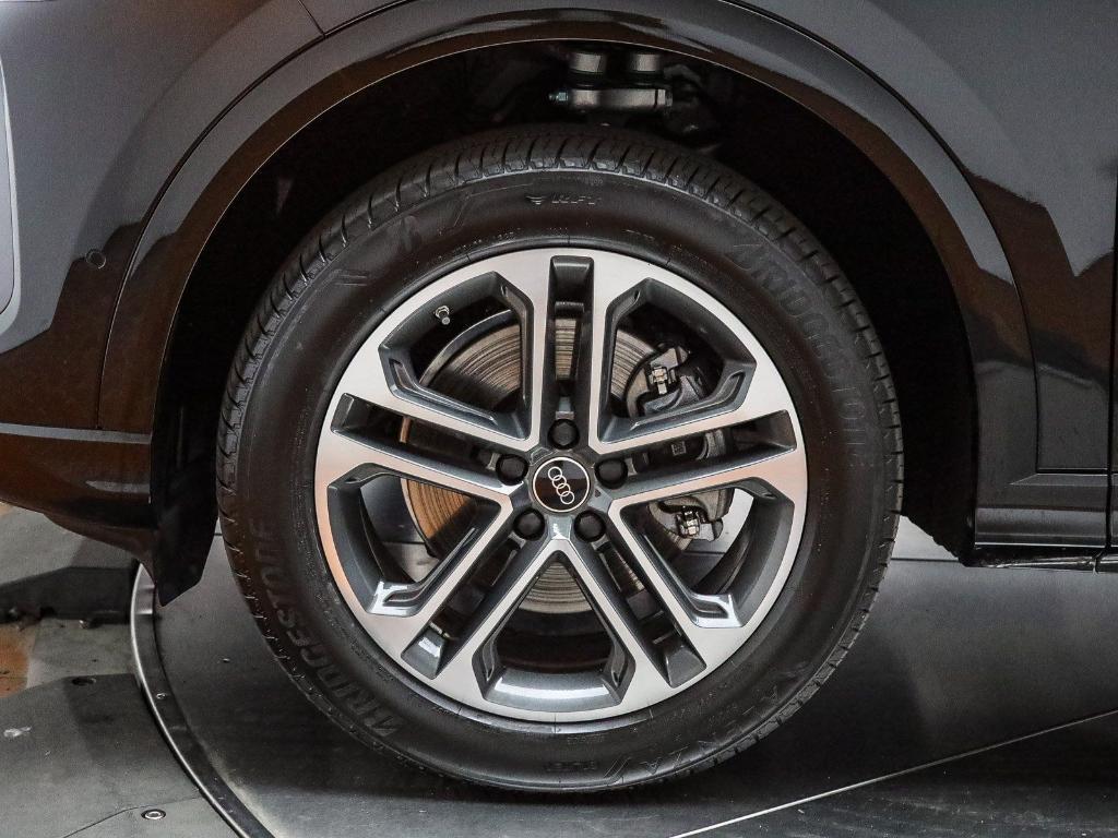 used 2025 Audi Q5 car, priced at $52,350