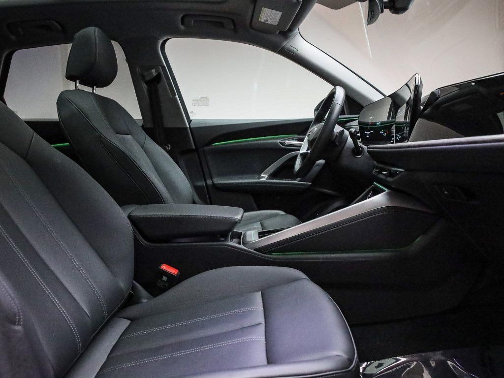 used 2025 Audi Q5 car, priced at $52,350