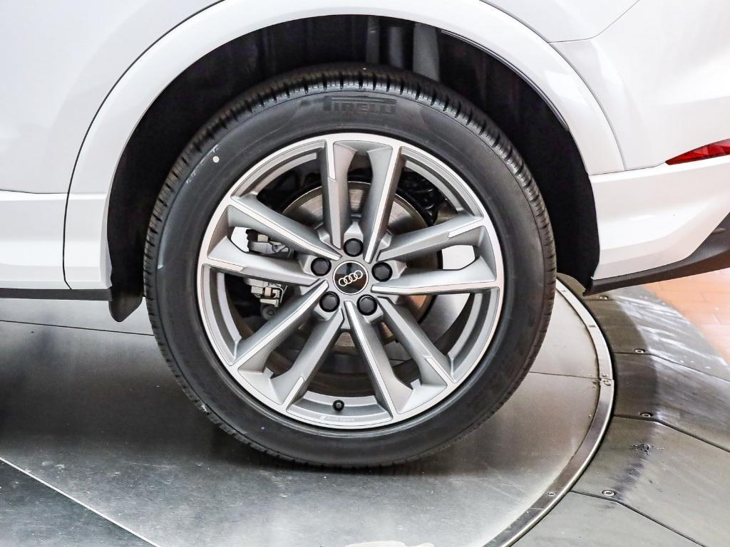 new 2025 Audi Q3 car, priced at $43,475