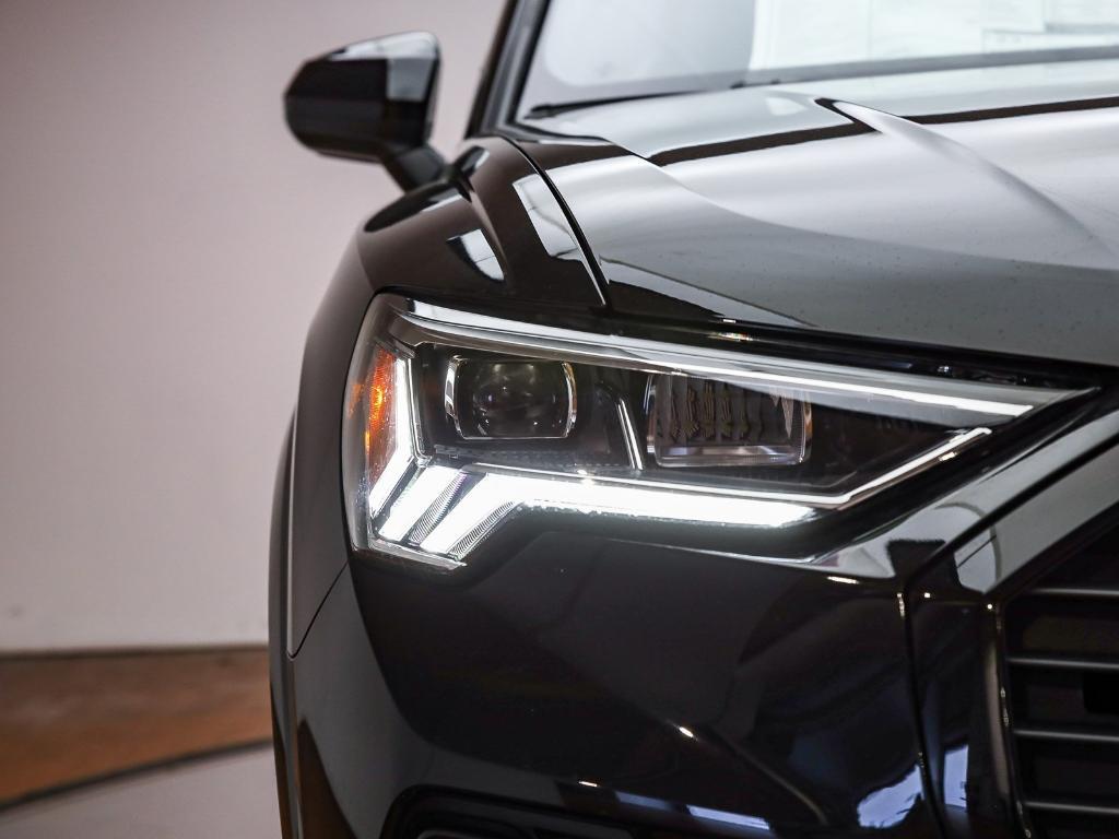 new 2025 Audi Q3 car, priced at $43,475