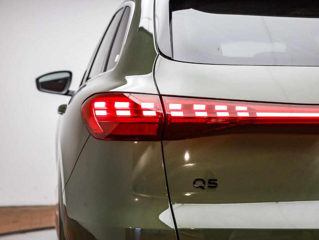 new 2025 Audi Q5 car, priced at $61,240