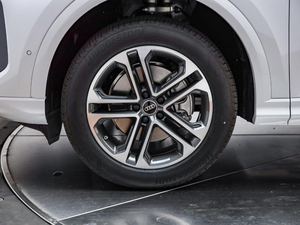 new 2025 Audi Q5 car, priced at $57,950