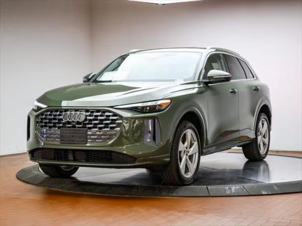 new 2025 Audi Q5 car, priced at $61,240